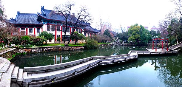 南京師范大學(xué)