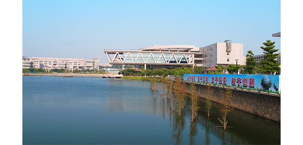 東莞職業(yè)技術(shù)學(xué)院 - 最美大學(xué)